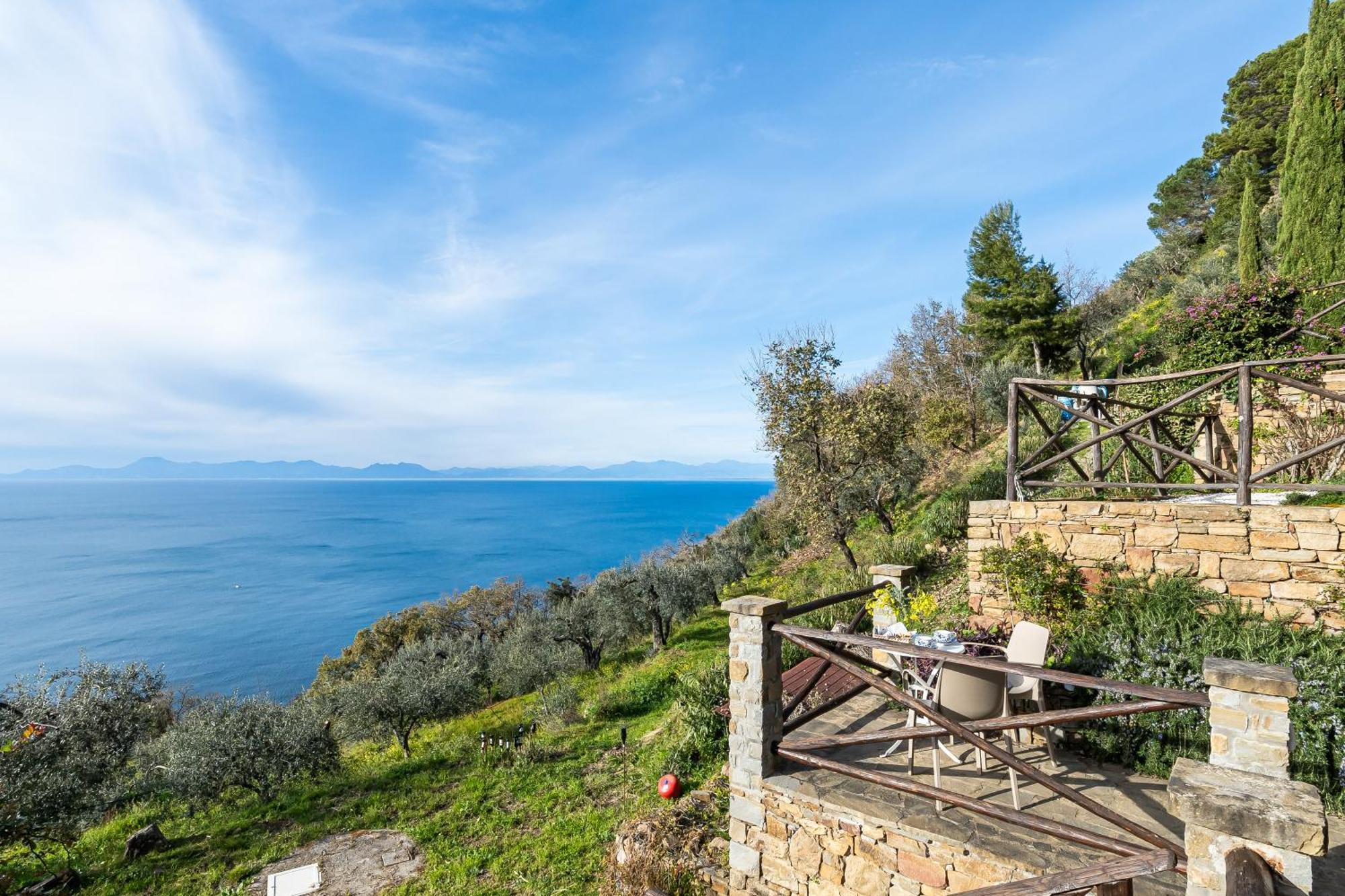 Bellezza In Cilento Panoramic Apts Castellabate Exterior foto